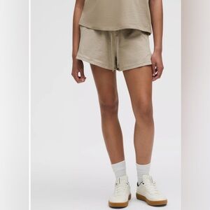 Lululemon soft jersey shorts mid rise
